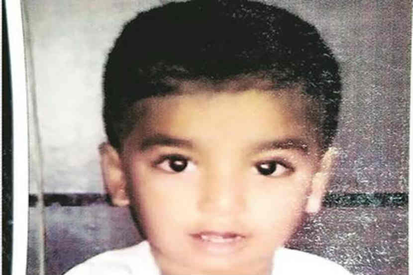 मुंबईत उघड्या गटारात पडून तीन वर्षांच्या मुलाचा मृत्यू