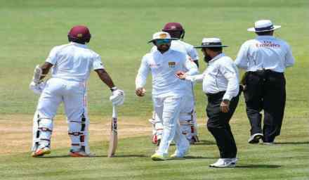 ज्या बॉल टॅम्परिंग प्रकरणावरुन श्रीलंका - विंडिज कसोटीत नाट्य घडलं तो क्षण