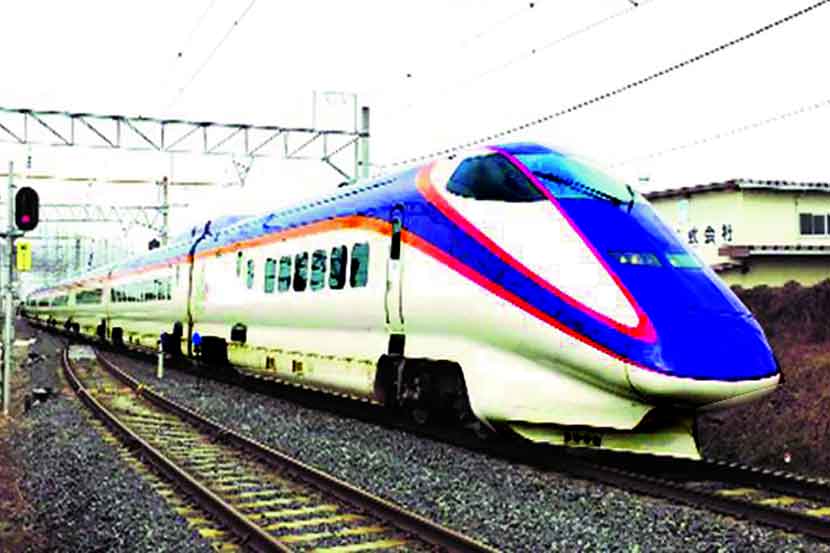मुंबई ते अहमदाबाद मार्गावर वेगवान बुलेट ट्रेन प्रकल्प राबविला जाणार आहे.