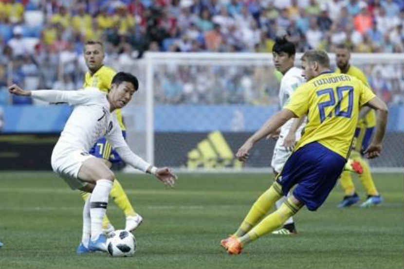 FIFA World Cup 2018 : प्रतिस्पर्ध्याला चकवण्यासाठी कोरियाची नामी शक्कल, मात्र निकाल स्वीडनच्या बाजूने