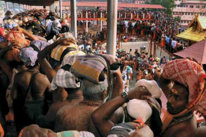 नोव्हेंबर २०१६ मध्ये केरळ सरकारने सुप्रीम कोर्टात प्रतिज्ञापत्र सादर केले होते. सबरीमला मंदिरात सर्व वयोगटाच्या महिलांना प्रवेश द्यावा, असे केरळ सरकारने प्रतिज्ञापत्रात म्हटले होते. 