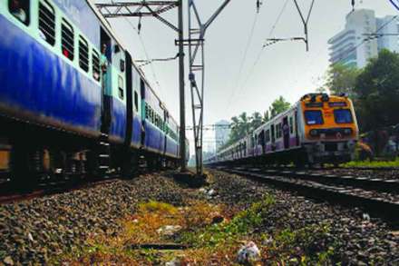 Amritsar train accident: रेल्वेने जबाबदारी झटकली, सांगितले हे कारण