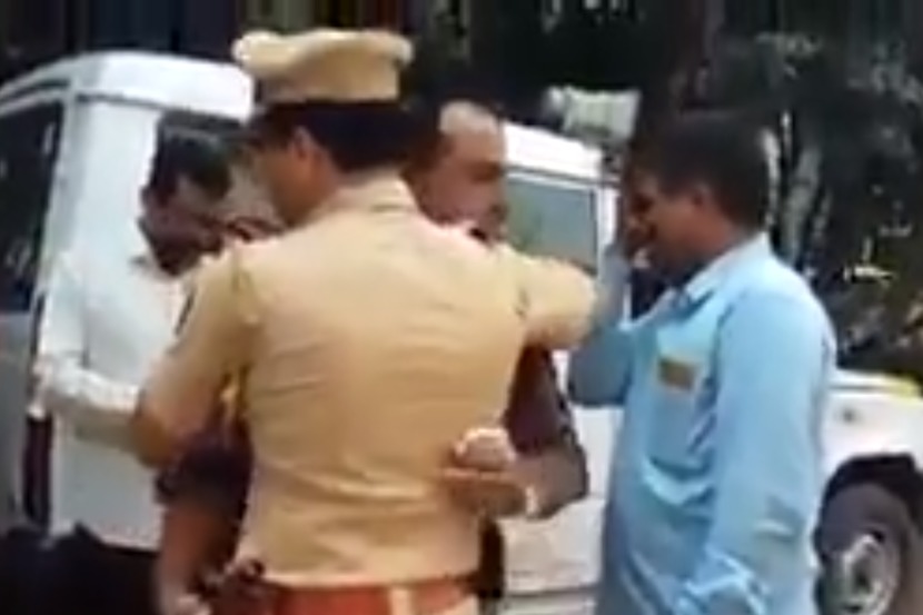Video : भाजपा आमदारावर गुन्हा दाखल केल्याने पुण्यातील पोलीस अधिकाऱ्याची बदली