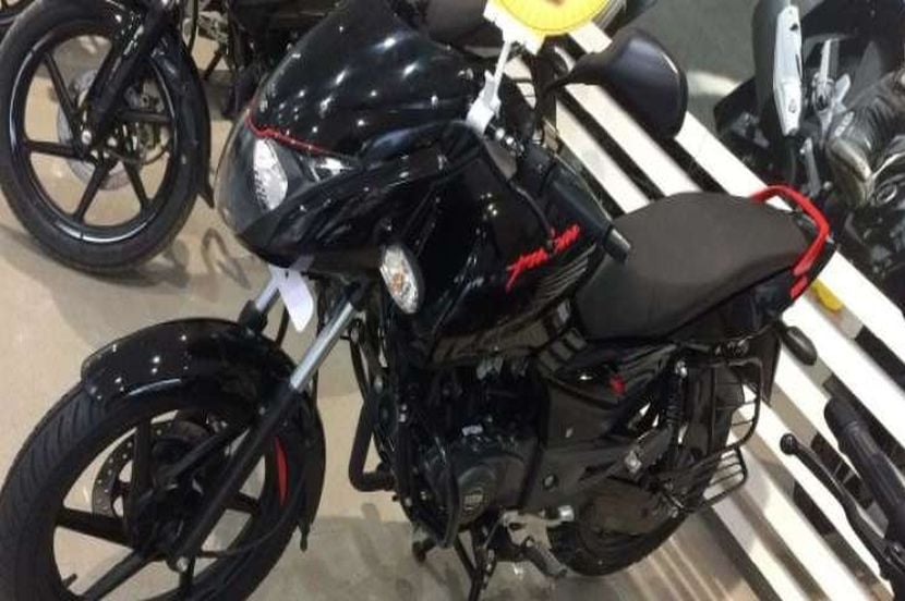 बजाज Pulsar 150 Classic चा नवा अवतार, जाणून घ्या काय आहे वेगळं