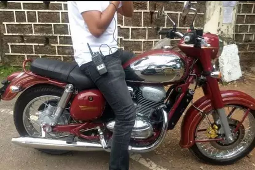महिंद्राची ‘Jawa Motorcycles’ १५ तारखेला लाँच, पाहा व्हिडीओ