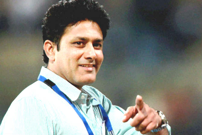 IPL 2019 : अनिल कुंबळेच्या ‘ड्रीम टीम’मध्ये विराट, रोहितला डच्चू