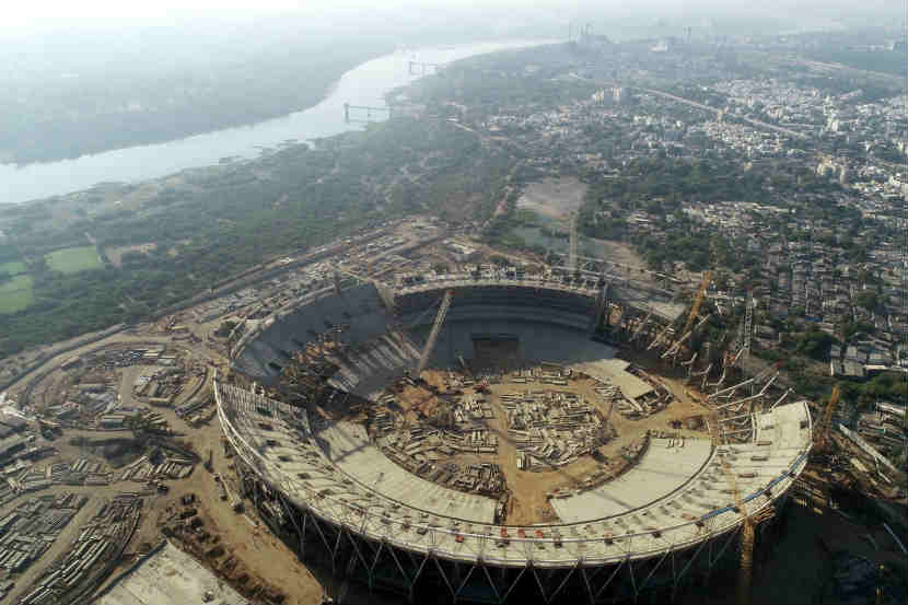 अहमदाबादेत उभं राहतंय जगातलं सर्वात मोठं क्रिकेट मैदान