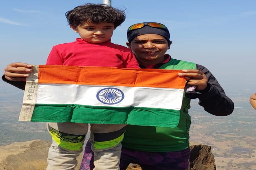 औरंगाबाद : चार वर्षांच्या चिमुकलीचा पराक्रम, दोन तासात सर केला हरिश्चंद्रगड