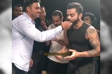 Video : बॉडीगार्डच्या बर्थ-डे सेलिब्रेशनमध्ये सहभागी झाला विराट, दिलं खास गिफ्ट
