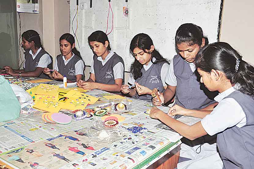 सेवाध्यास : स्वाभिमानाने जगण्यासाठी..