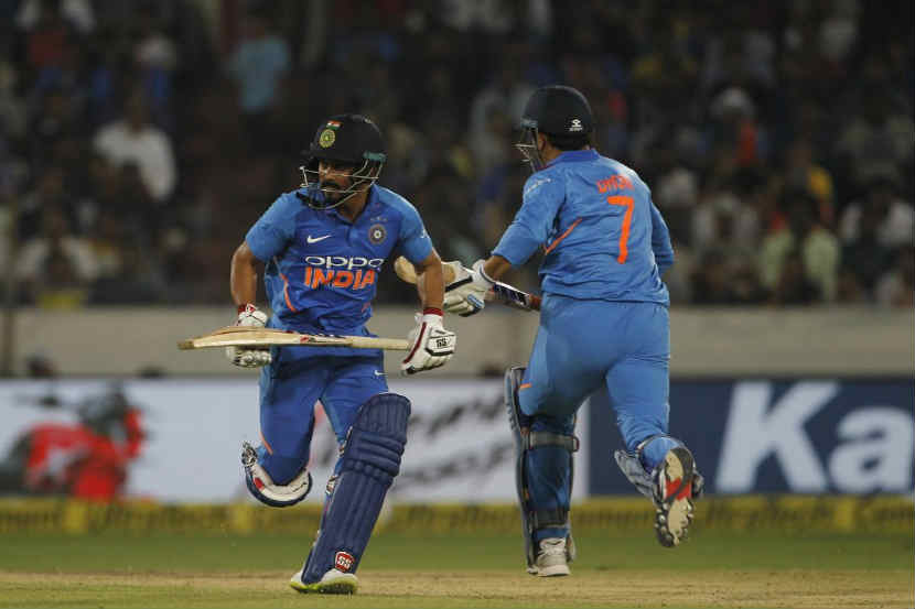 केदार जाधव-धोनीच्या खेळापुढे कांगारु बेजार, भारत 6 गडी राखून विजयी