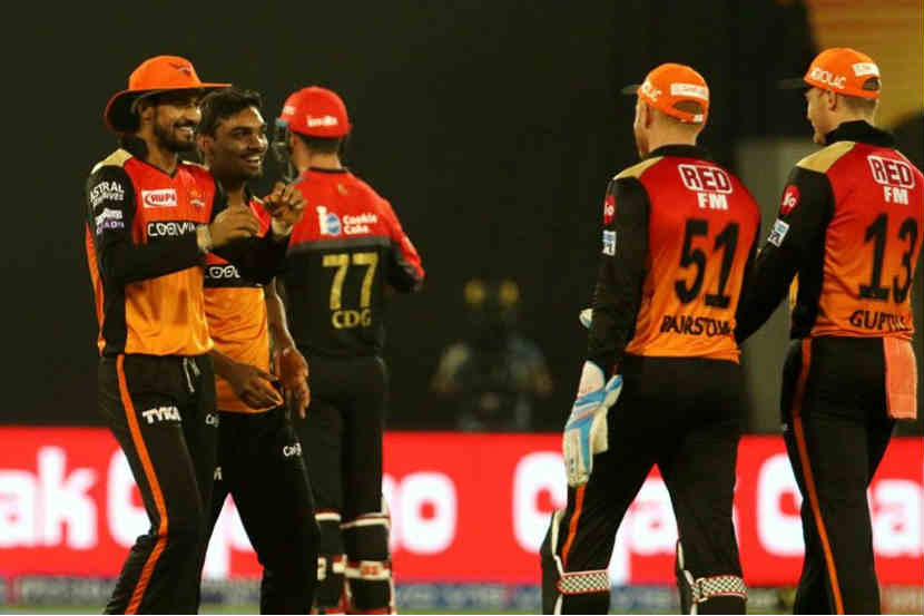 IPL 2019 : विराटच्या बंगळुरूचा धुव्वा उडवत हैदराबादचा ‘डबल धमाका’