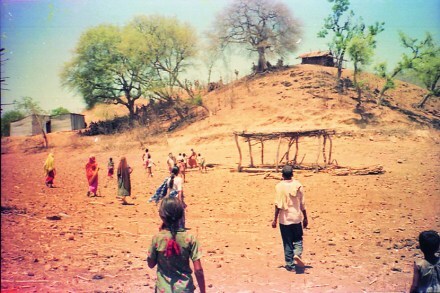 नर्मदेच्या वंशजांचा खरा लढा!