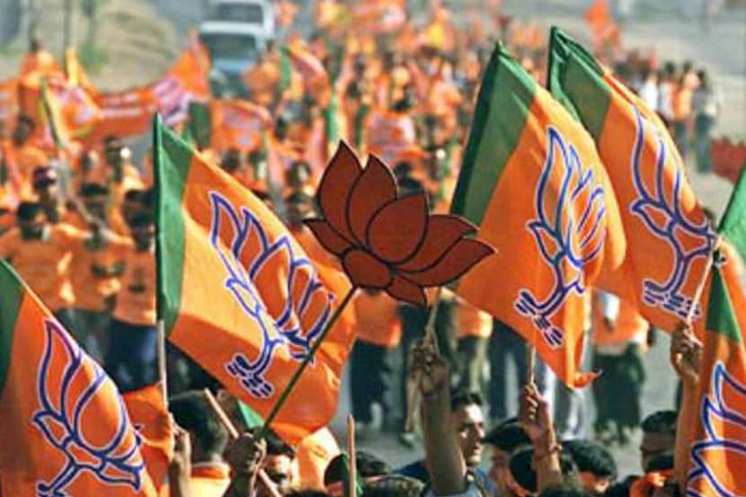 बडय़ा नेत्यांची कोंडी करण्याची भाजपची खेळी