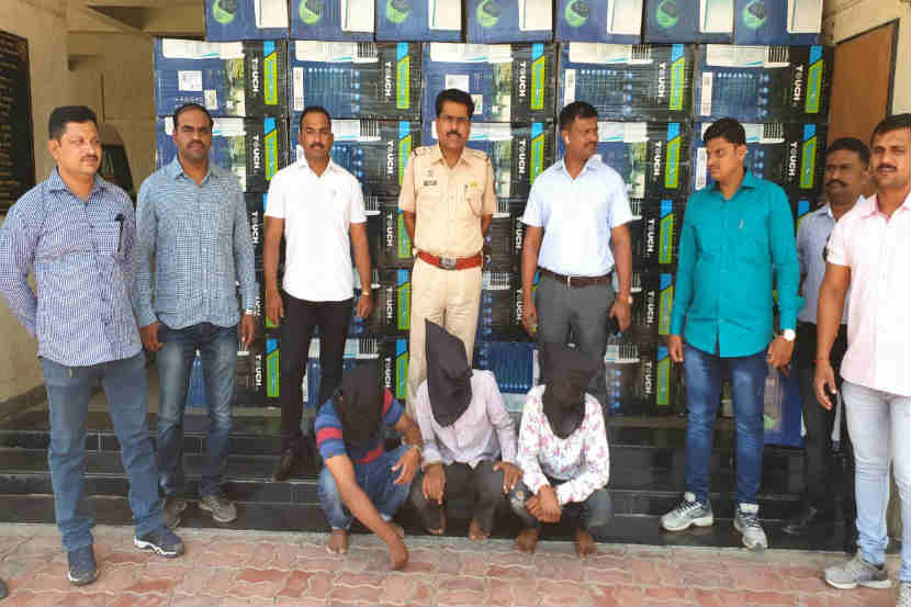 ८६ कुलर चोरणारी टोळी गजाआड!