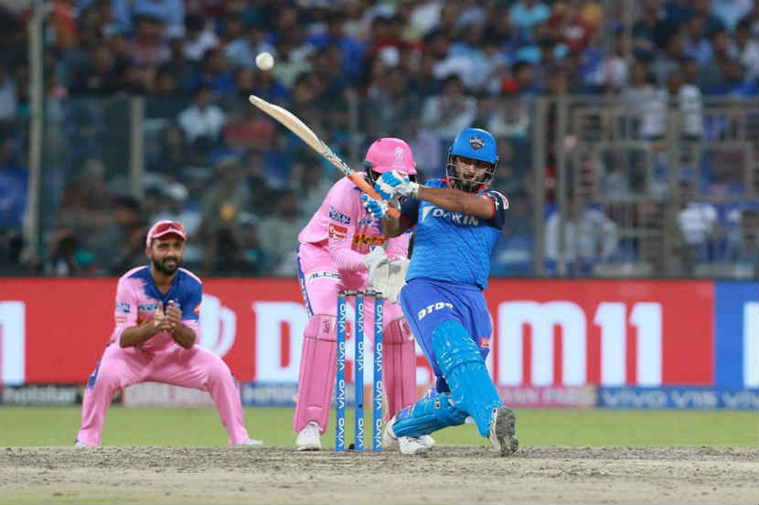 IPL 2019 : सेहवागला मागे टाकून ऋषभ पंत ठरला षटकारांचा बादशहा