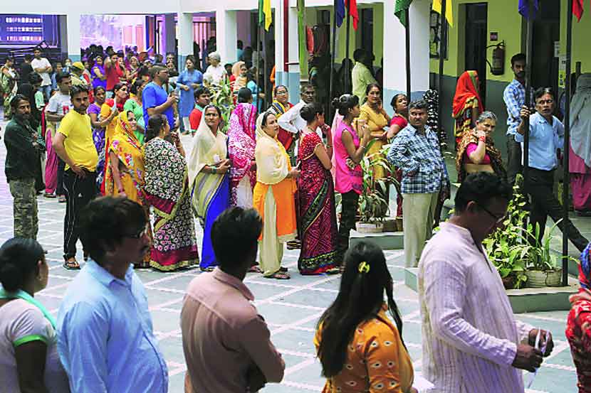 सहाव्या टप्प्यात ६३ टक्के मतदान