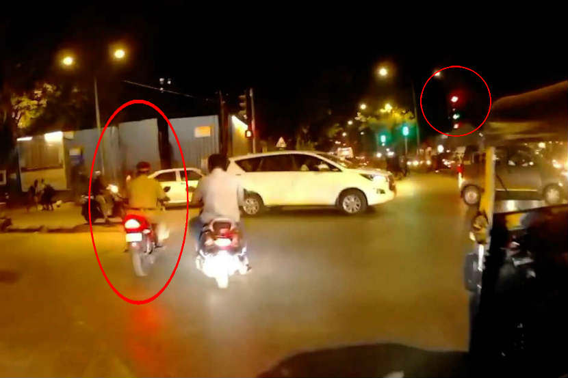 Viral Video चा दणका, मुंबईत वाहतुकीचे नियम मोडणाऱ्या पोलिसावर कारवाई