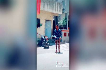 हातात कोयता घेऊन १० सेकंदाचा ‘टिक-टॉक’ व्हिडिओ, पिंपरीच्या तरुणाला अटक