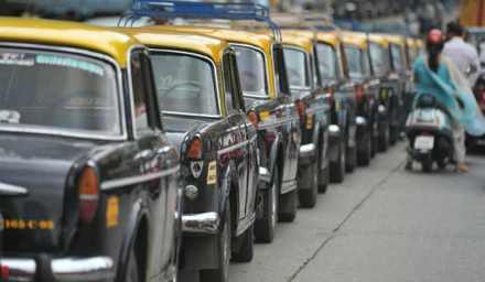 मुंबईकरांवर भाववाढीचं संकट, टॅक्सीचं किमान भाडं ३० रुपये करण्याची मागणी