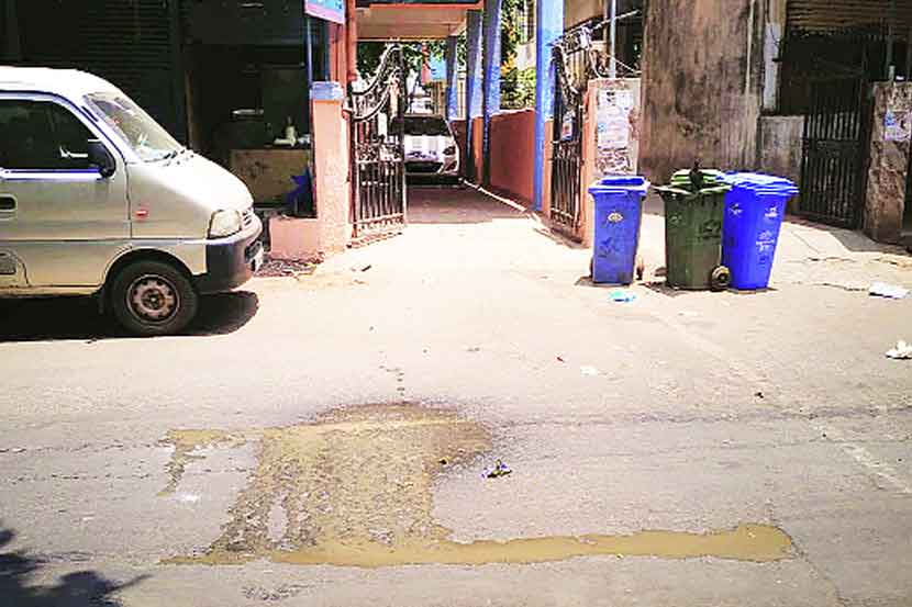 कचरा वाहतूक गाडय़ांमुळे अस्वच्छता