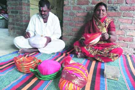 ‘बचतगटा’च्या कर्जातून विस्तारला पगडीचा व्यवसाय