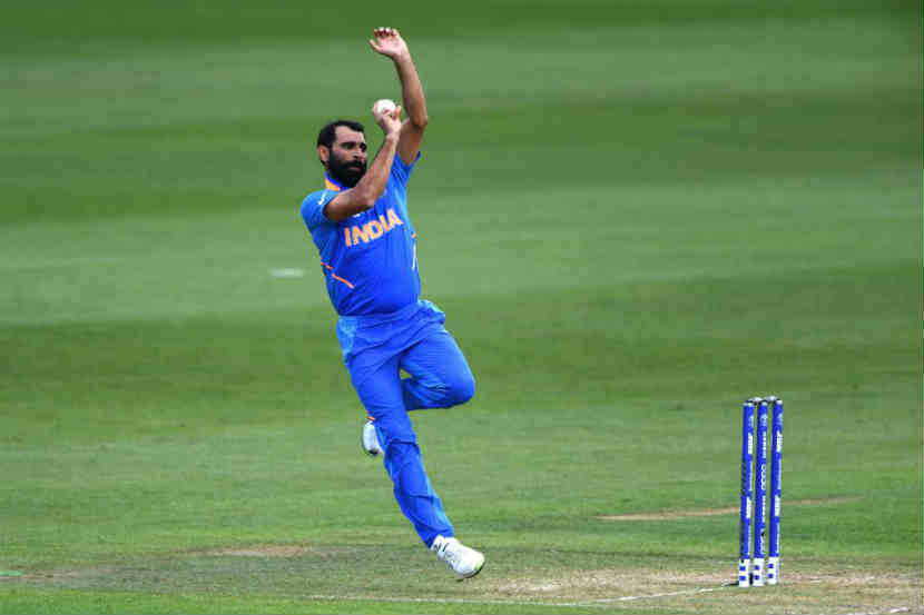 World Cup 2019 : मोहम्मद शमी चमकला, विश्वचषकात हॅटट्रीक नोंदवणारा पहिला गोलंदाज