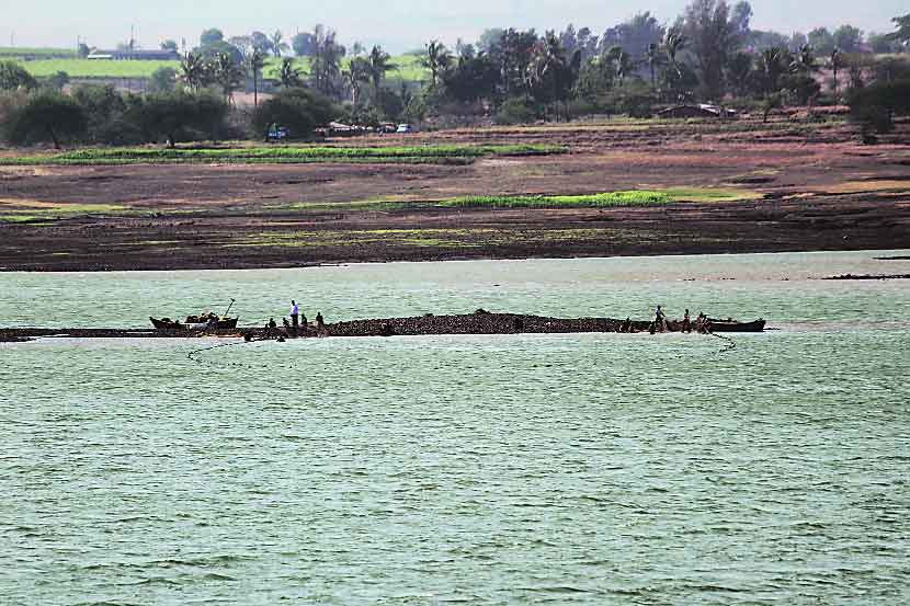 पाण्यावरून शीतयुद्ध
