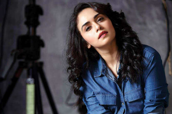 Amruta Khanvilkar