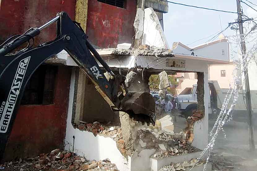 धार्मिक स्थळांवर कारवाई विरोधात विहिंपचा बिगूल