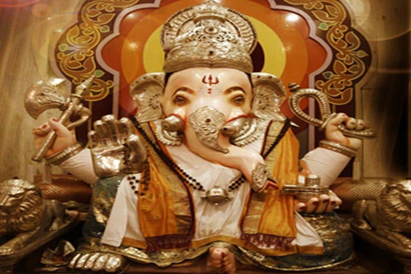 ‘आजोबा’ गणपतीमुळे लोकमान्य टिळकांना मिळाली सार्वजनिक गणेशोत्सवाची प्रेरणा!