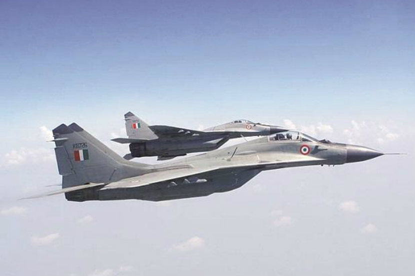 पाकिस्तानला भरणार धडकी; भारतीय वायुसेना ३३ लढाऊ विमानं खरेदीच्या तयारीत