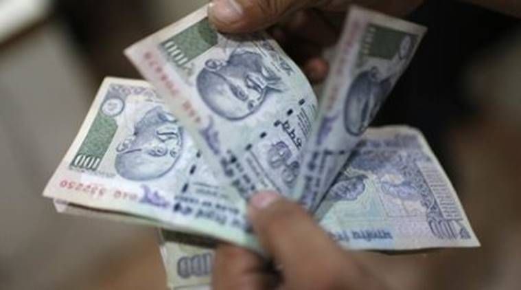 …तुमच्या खात्यात दररोज जमा होणार 100 रुपये, RBI चा नवा नियम वाचून खुश व्हाल!