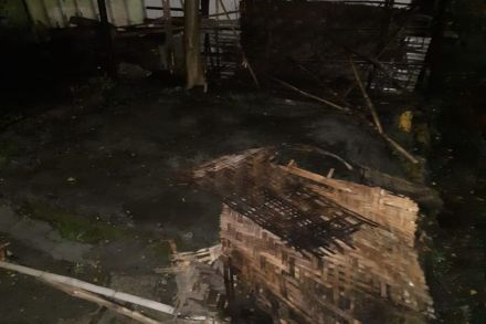 कोथरूडमध्ये मनसे कार्यालय जाळण्याचा प्रयत्न, गुन्हा दाखल