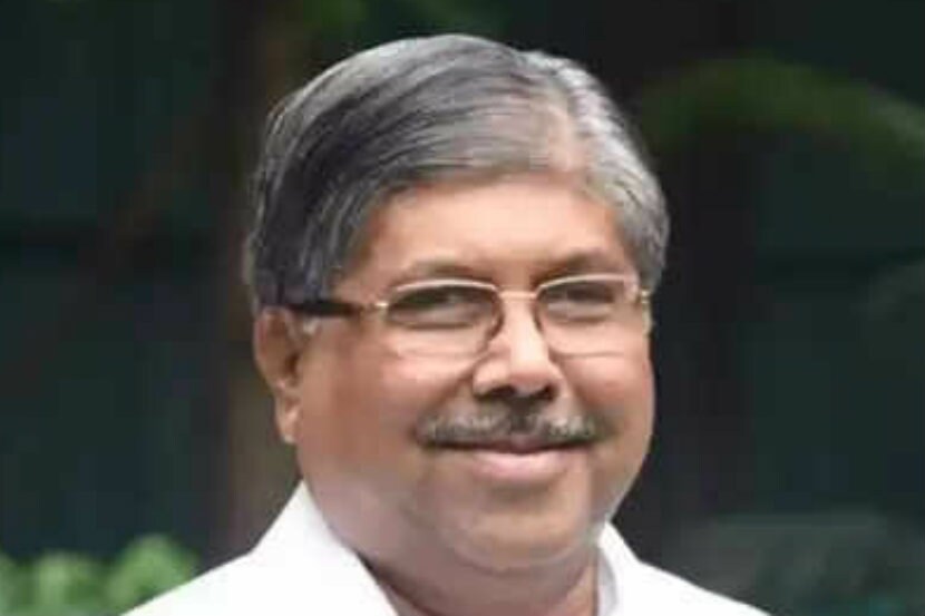 ”माझी आई देखील मला लाडाने ‘चंद्या’ म्हणते, तर विरोधक प्रेमापोटी ‘चंपा’ म्हणतात”
