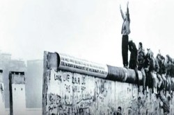 बर्लिनची भिंत आणि बदलले जग