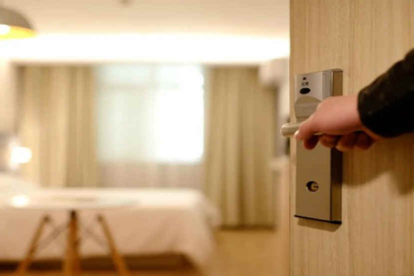 नेपाळच्या हॉटेलमध्ये आठ भारतीय पर्यटक सापडले मृतावस्थेत