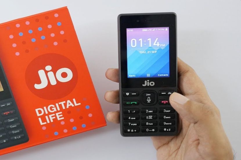 केवळ ६९९ रुपयांत खरेदी करा JioPhone, दिवाळी ऑफरमध्ये महिनाभर वाढ