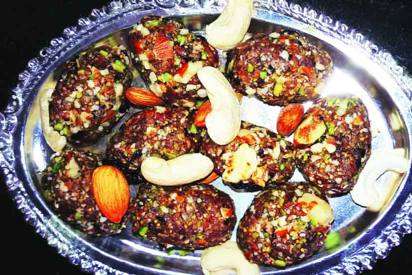 विना साखरेची बर्फी