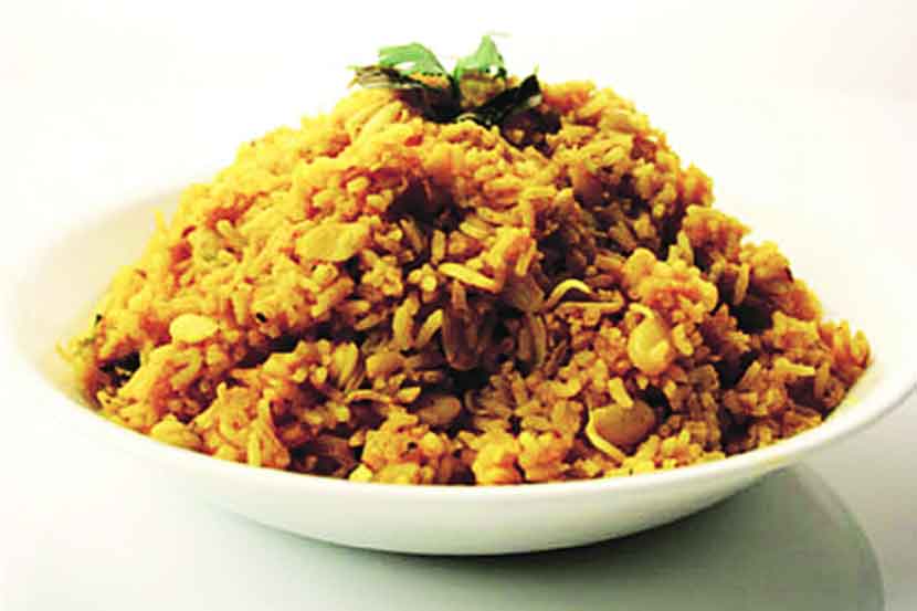 टेस्टी टिफिन : पावटा खिची