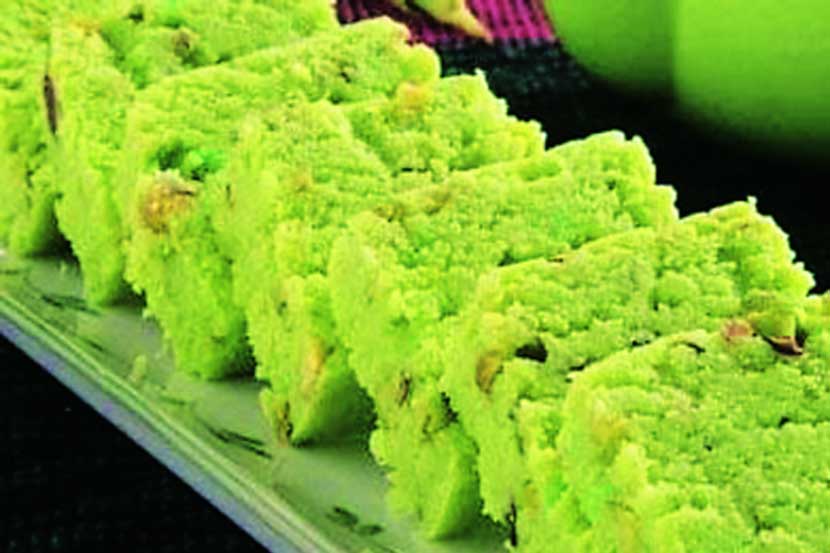 आरोग्यदायी आहार : बदाम बर्फी (साखरेविना)