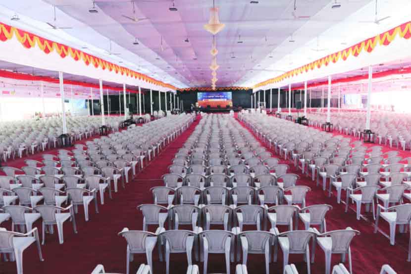 आर्य संगीत प्रसारक मंडळातर्फे ६६ व्या सवाई गंधर्व भीमसेन महोत्सवास बुधवारपासून (११ डिसेंबर) मुकुंदनगर येथील महाराष्ट्रीय मंडळ क्रीडा संकुलच्या मैदानावर दुपारी चार वाजता प्रारंभ होत आहे. महोत्सवाची सर्व तयारी पूर्ण झाली असून आता संगीतप्रेमी रसिकांना प्रत्यक्ष महोत्सव सुरू होण्याची प्रतीक्षा आहे.