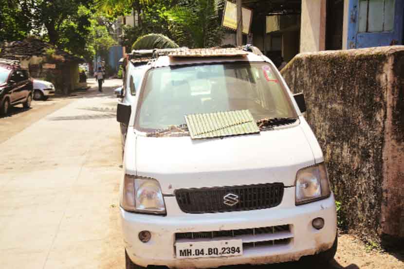प्राण्यांना हुसकावण्यासाठी क्रूर उपाय