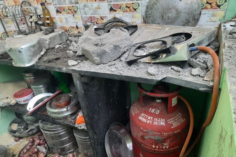 पुणे – घरात सिलेंडर स्फोट, आई वडिलांसह सहा महिन्याचं बाळ गंभीर जखमी