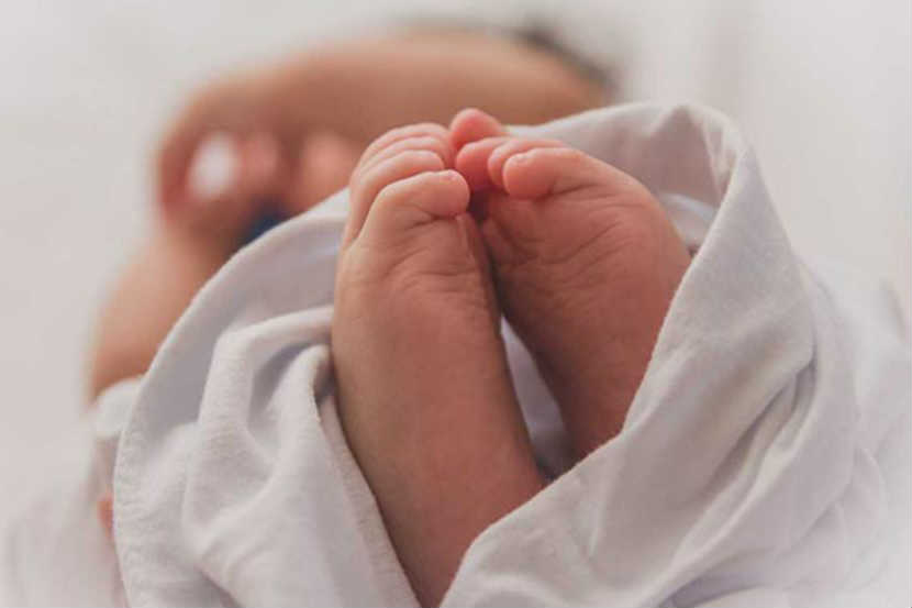 Coronavirus : मुंबईत आईसह तीन दिवसांच्या तान्ह्या बाळाला करोनाची लागण