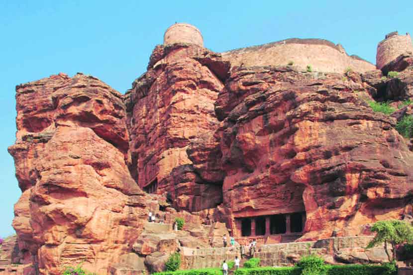 चालुक्यांची ‘बदामी’