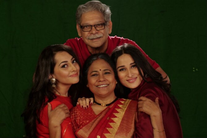 मोहन जोशी छोट्या पडद्यावर; राजश्री प्रॉडक्शनसोबत पहिल्यांदाच करणार काम