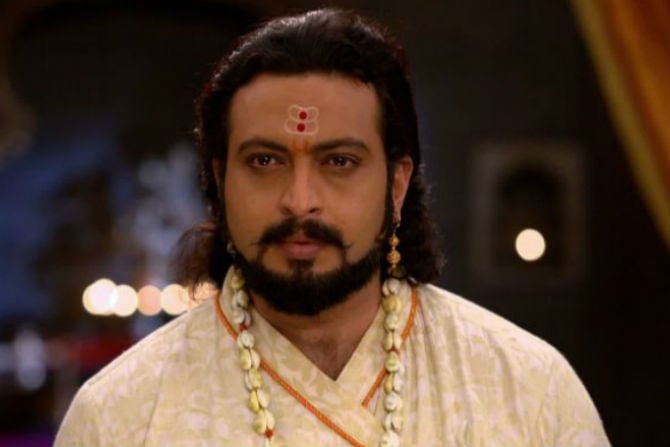 amol kolhe