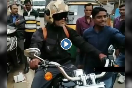 Video : धोनीची बाईक राईड; सेल्फीसाठी चाहत्यांची झुंबड