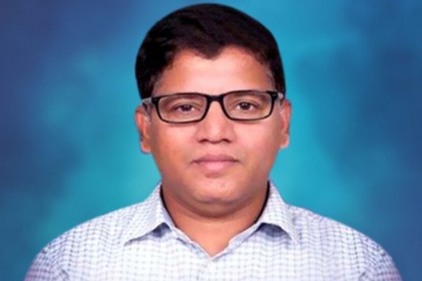 कडक सॅल्युट : करोना व्हायरसशी लढण्यासाठी वडिलांच्या मृत्यूनंतरही दुसऱ्या दिवशी आयएएस अधिकारी कामावर